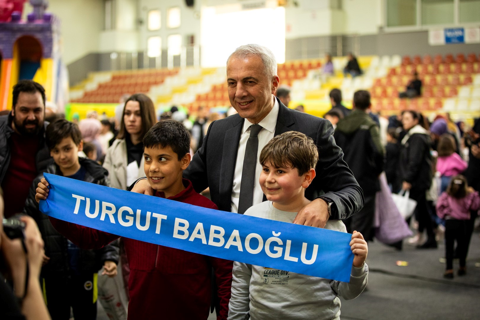 HENDEK’TE GÜN ÇOCUKLARIN GÜNÜYDÜ